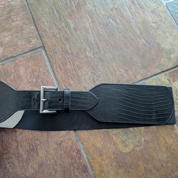 STREETS AHEAD black stretch belt leather M L